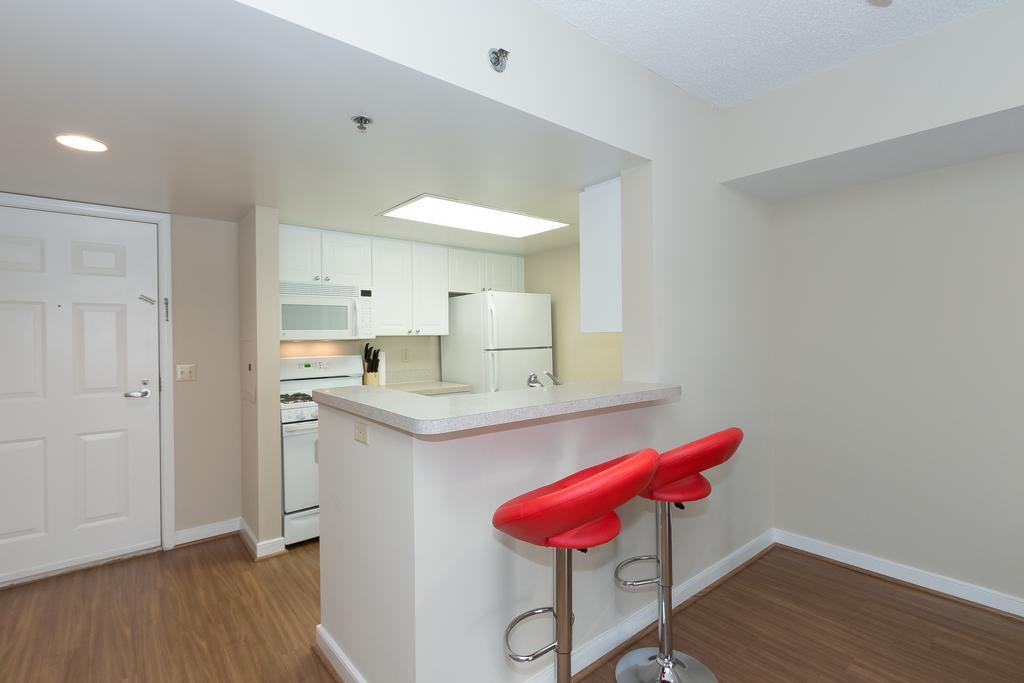 Pentagon City Luxury Apartment Arlington Zewnętrze zdjęcie